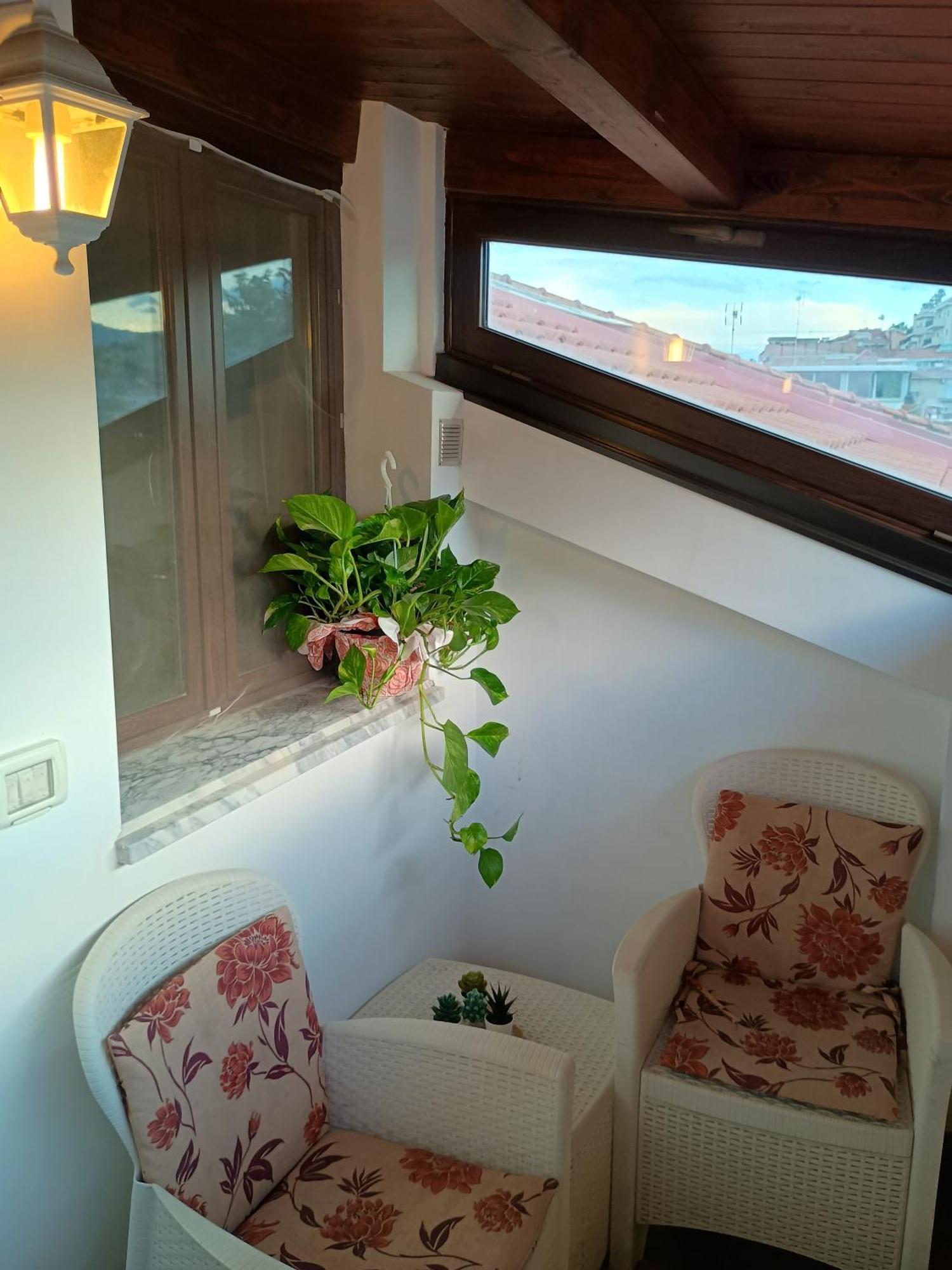 Villa Marysa Studio Apartment Giardini Naxos Exterior photo