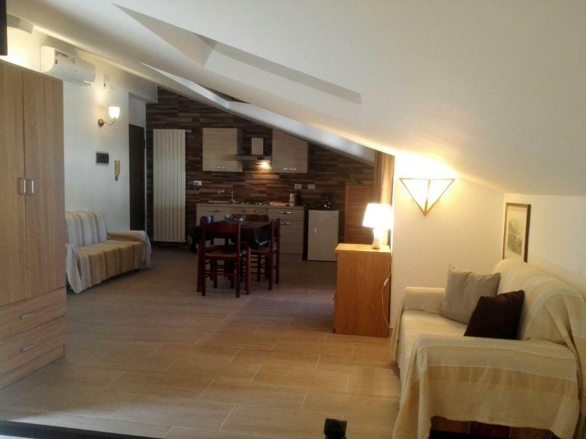Villa Marysa Studio Apartment Giardini Naxos Exterior photo
